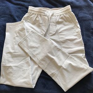 Lululemon Athletica- Jogger pants